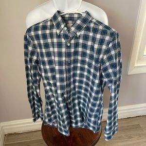 American Eagle Button Down Shirt.